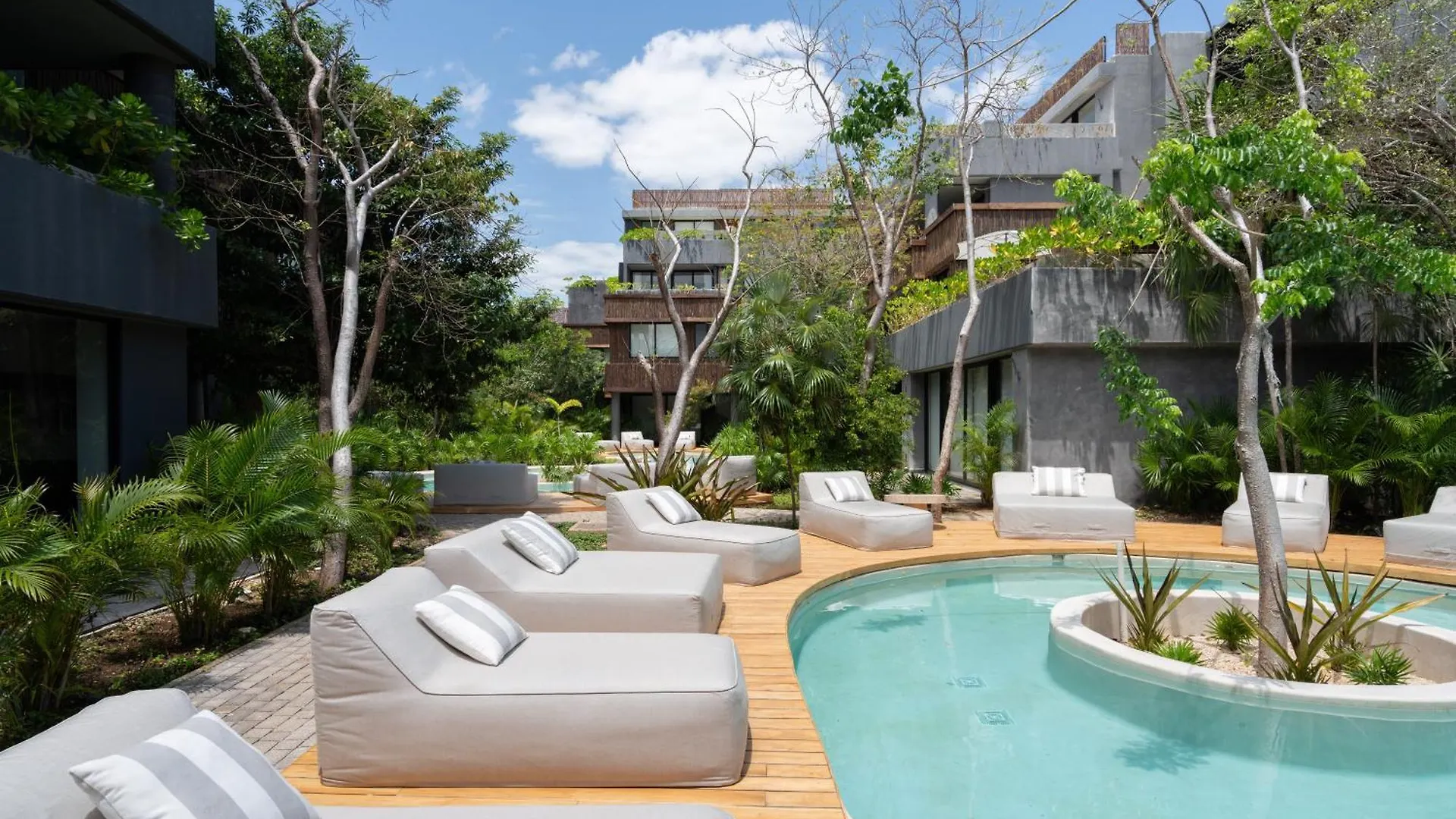 Luxury Lock-Off Humana With Free Bikes & Amenities Apartment Tulum 0*,  Mexico